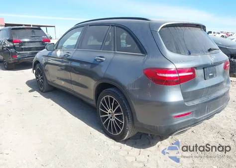 2018 Mercedes-Benz Glc 300 z USA, uszkodzony, nr VIN WDC0G4JBXJV074561